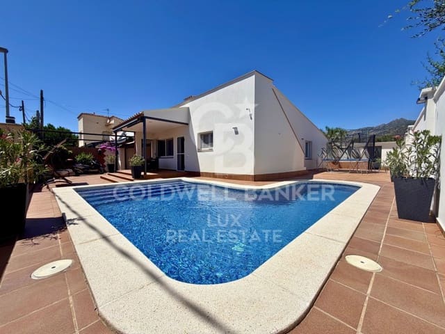 3 quarto Moradia para venda em Roses com piscina garagem - 535 000 € (Ref: 9941996)