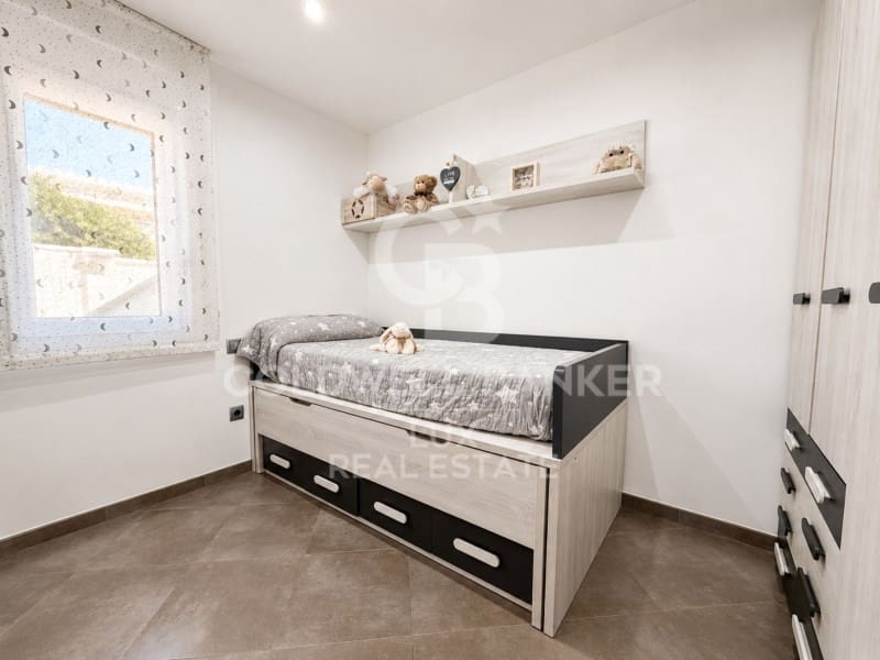 3 bedroom Villa for sale in Roses with pool garage - € 535,000 (Ref: 9941996)