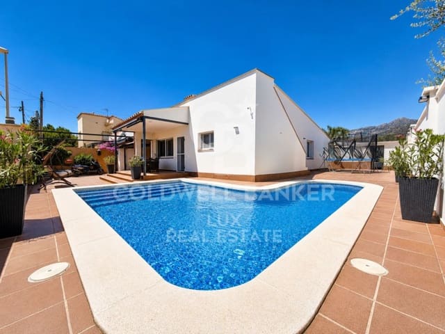 3 soveværelse Villa til salg i Roses med swimmingpool garage - € 535.000 (Ref: 9941996)
