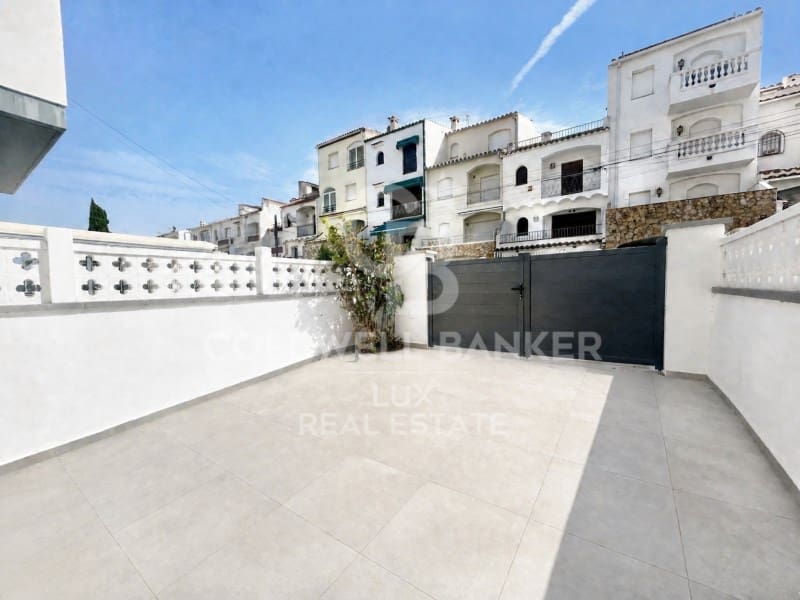 3 sypialnia Dom na sprzedaż w Empuriabrava - 565 000 € (Ref: 9964963)