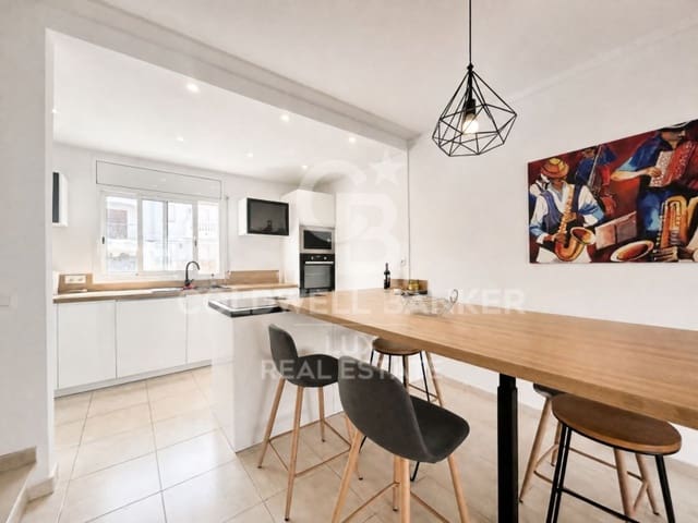 3 sypialnia Dom na sprzedaż w Empuriabrava, Castelló d'Empúries - 565 000 € (Ref: 9964963)