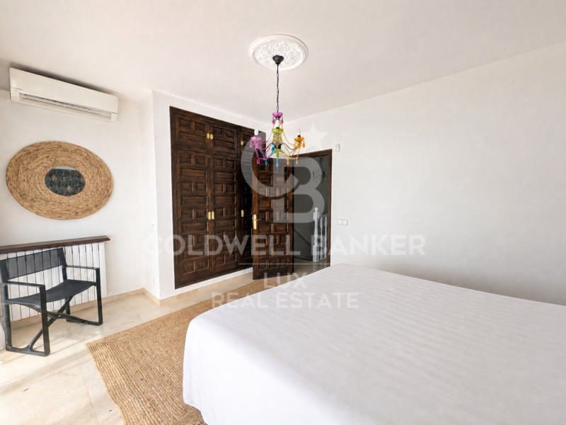 3 soveværelse Villa til salg i Empuriabrava med garage - € 607.000 (Ref: 9966323)