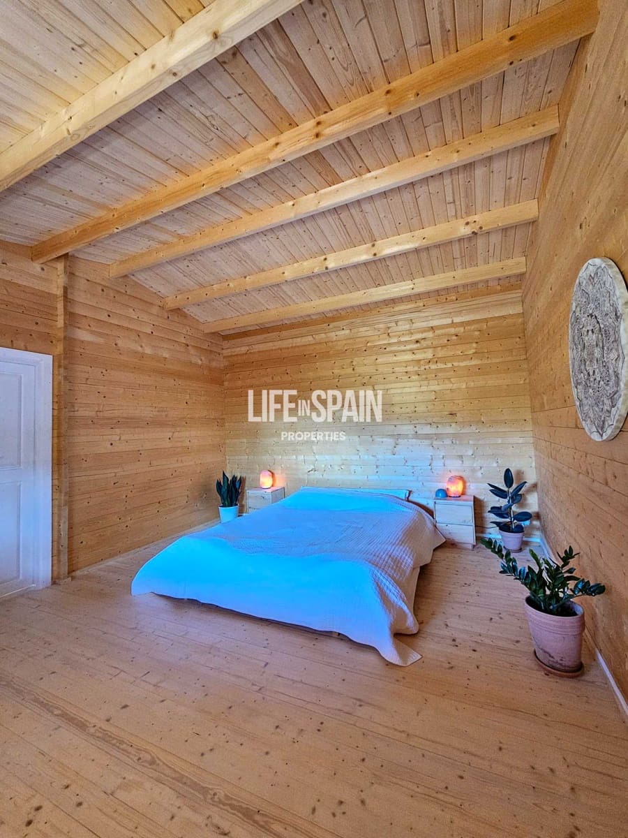Finca/Casa Rural de 4 habitaciones en Miravet en venta - 310.000 € (Ref: 10167550)