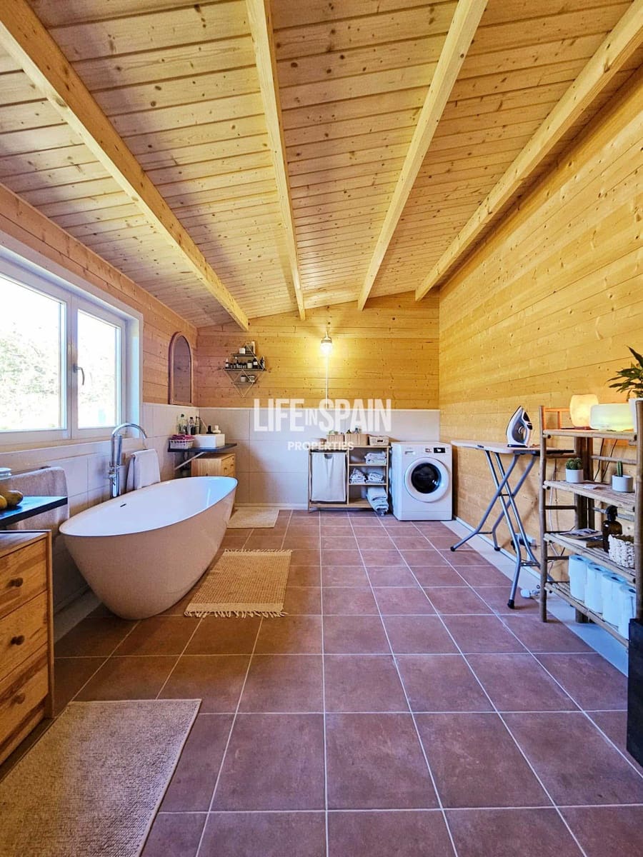 Finca/Casa Rural de 4 habitaciones en Miravet en venta - 310.000 € (Ref: 10167550)