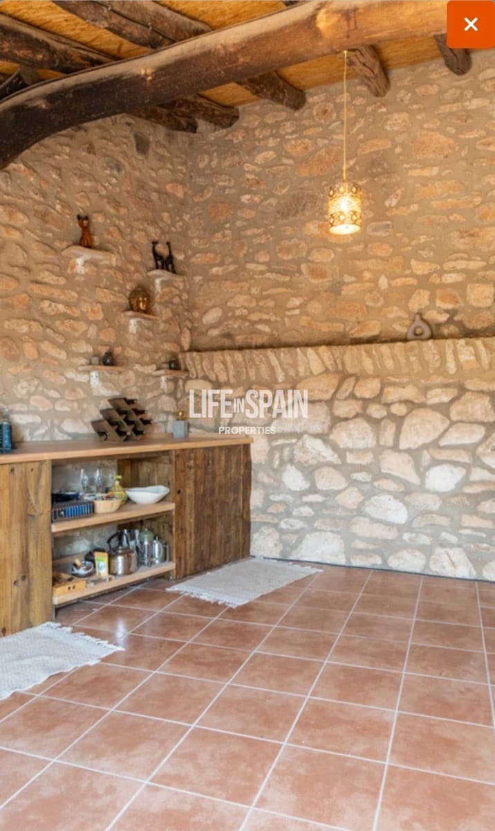 Finca/Casa Rural de 4 habitaciones en Miravet en venta - 310.000 € (Ref: 10167550)