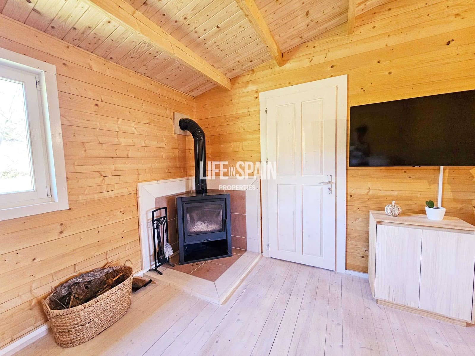 Finca/Casa Rural de 4 habitaciones en Miravet en venta - 310.000 € (Ref: 10167550)