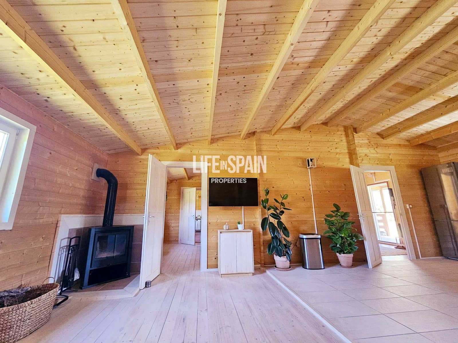 Finca/Casa Rural de 4 habitaciones en Miravet en venta - 310.000 € (Ref: 10167550)