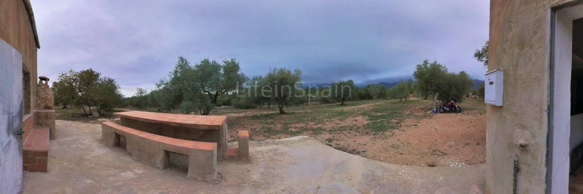 1 soveværelse Finca/Landehus til salg i Tortosa med swimmingpool garage - € 99.000 (Ref: 7635083)