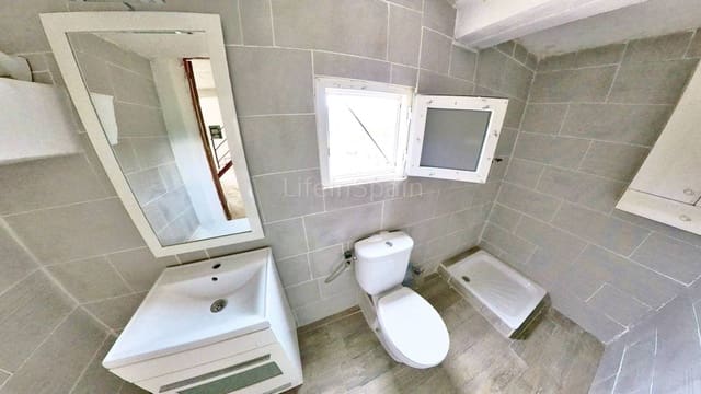 1 sypialnia Finka/Dom wiejski na sprzedaż w Tortosa z basenem garażem - 99 000 € (Ref: 7635083)