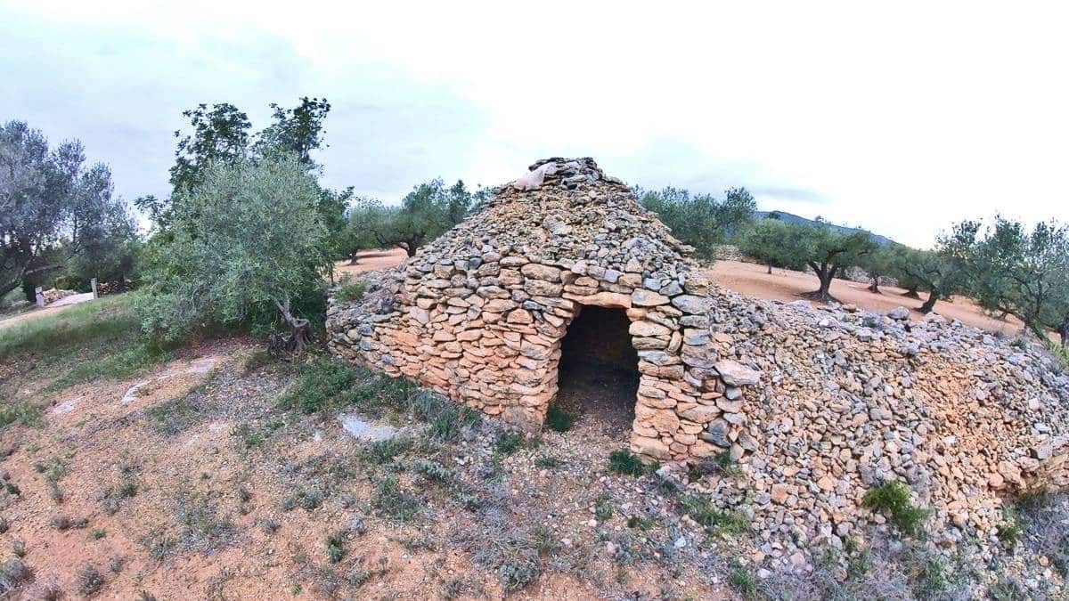 1 soveværelse Finca/Landehus til salg i Tortosa med swimmingpool garage - € 99.000 (Ref: 7635083)