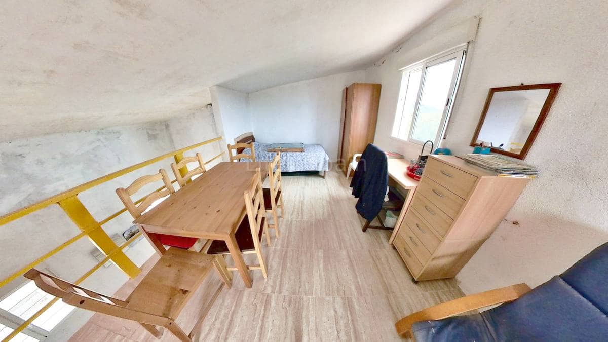 1 soveværelse Finca/Landehus til salg i Tortosa med swimmingpool garage - € 99.000 (Ref: 7635083)