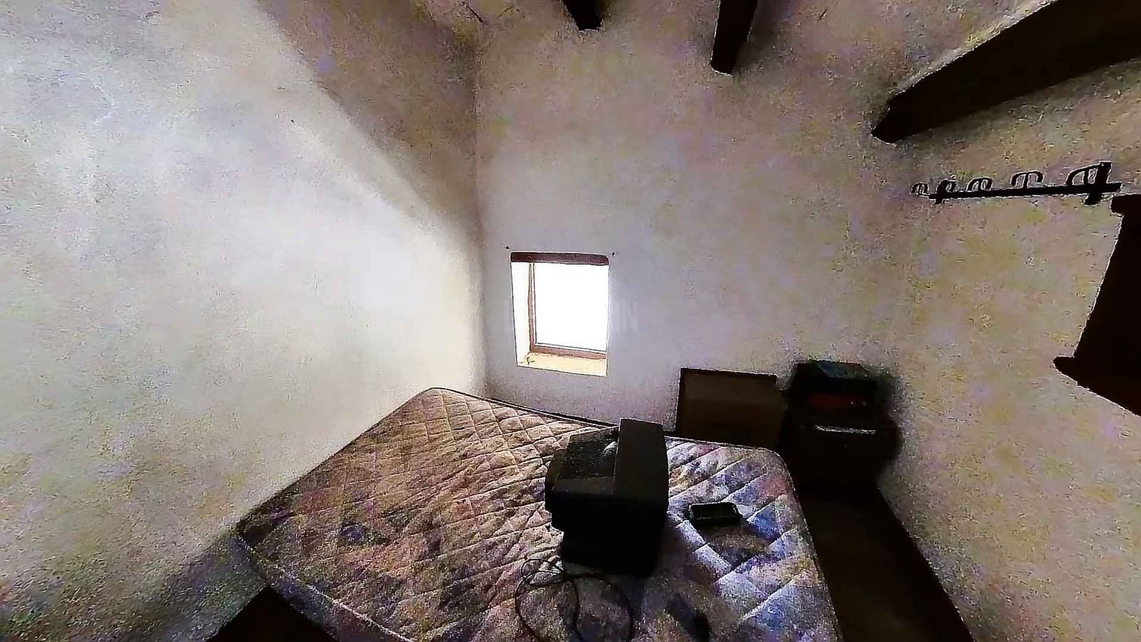 2 soveværelse Finca/Landehus til salg i L'Ampolla med garage - € 85.000 (Ref: 7635393)