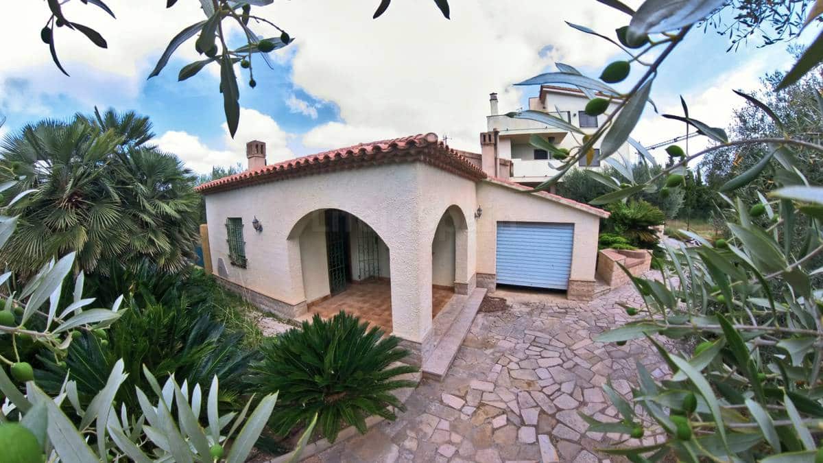 6 bedroom Finca/Country House for sale in Camarles with garage - € 635,000 (Ref: 7652310)