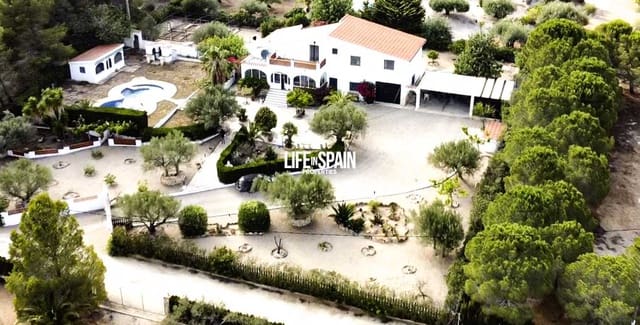 6 sovrum Finca/Hus på landet till salu i L'Ampolla med pool garage - 385 000 € (Ref: 7709670)