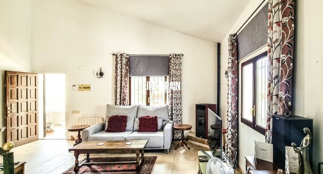 6 soverom Finca/Herregård til salgs i L'Ampolla med svømmebasseng garasje - € 385 000 (Ref: 7709670)