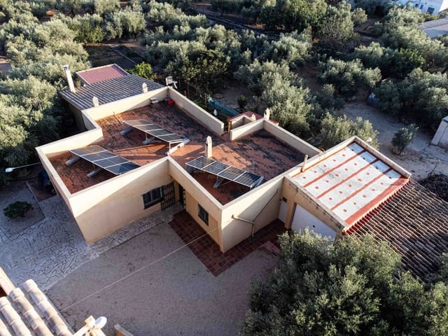 10 sypialnia Finka/Dom wiejski na sprzedaż w Camarles z basenem garażem - 621 000 € (Ref: 7860238)