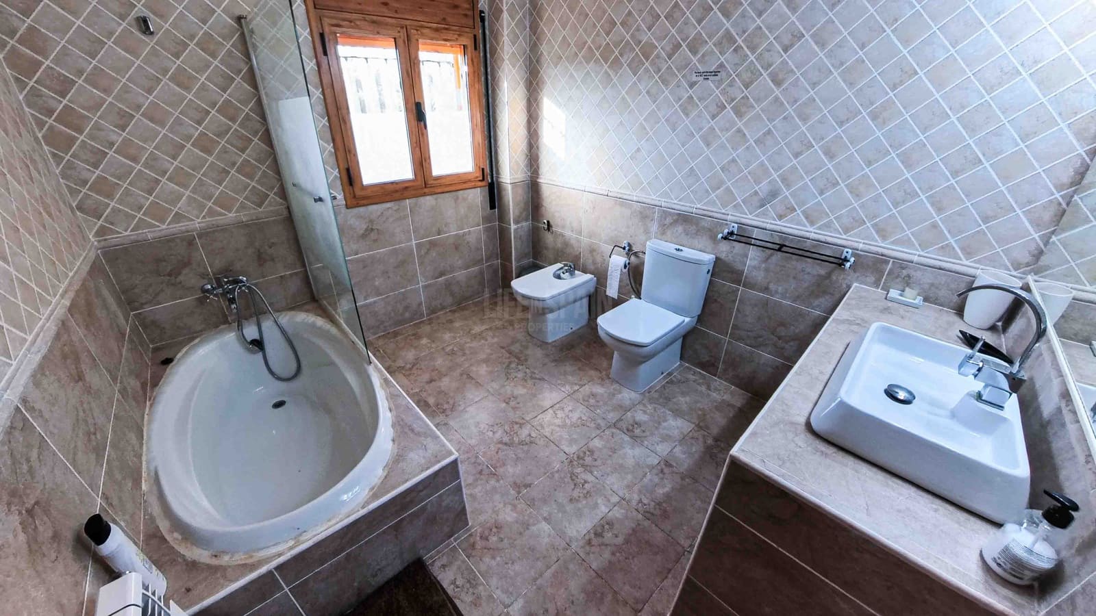 10 sovrum Finca/Hus på landet till salu i Camarles med pool garage - 621 000 € (Ref: 7860238)