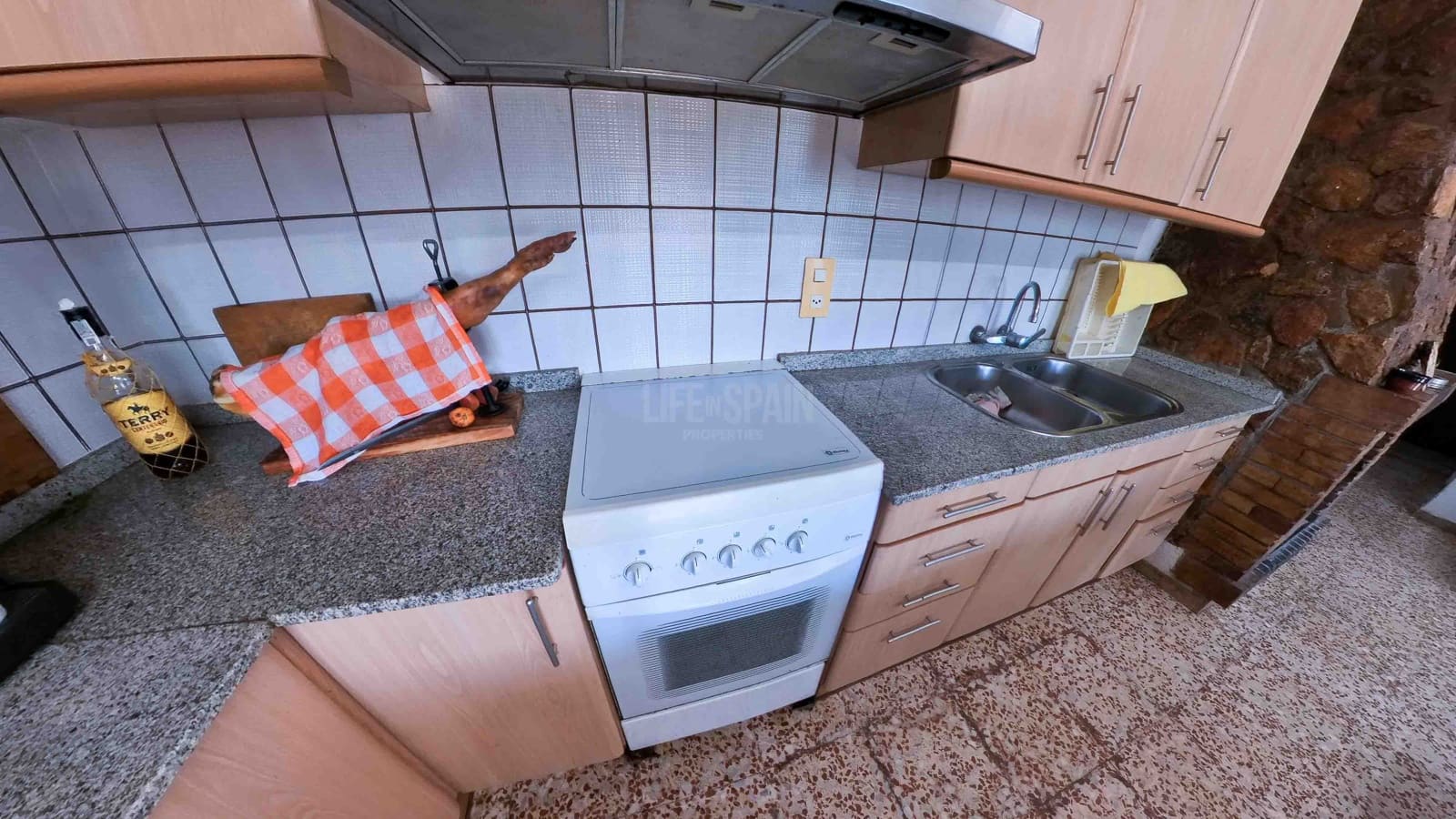 4 soveværelse Finca/Landehus til salg i Camarles - € 280.000 (Ref: 7889490)