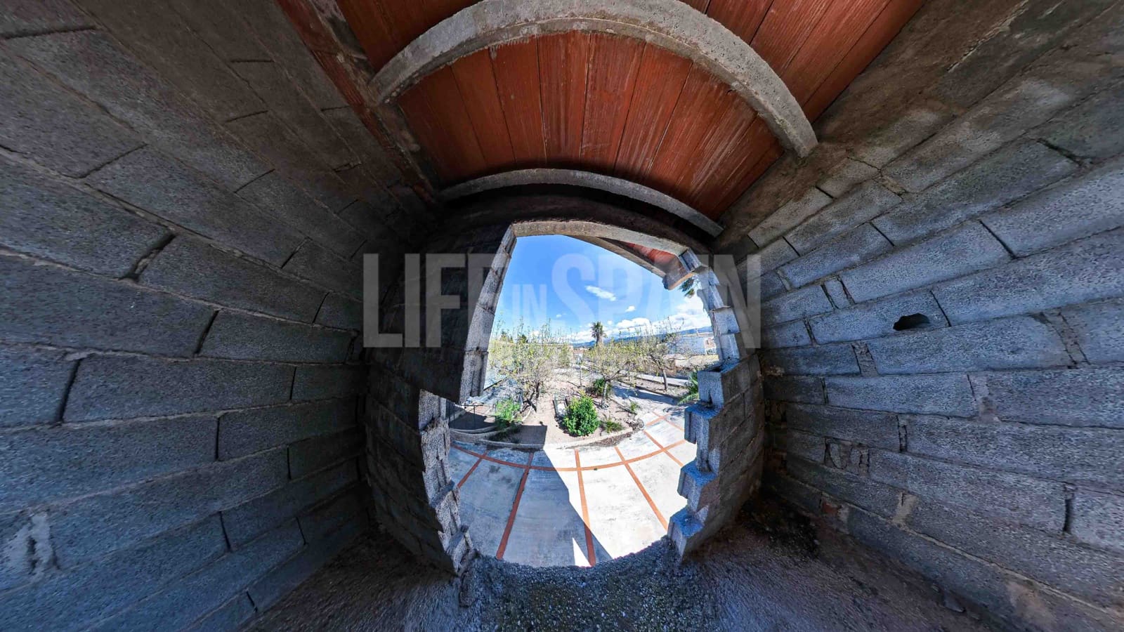 3 soveværelse Villa til salg i Tortosa med swimmingpool garage - € 130.000 (Ref: 8155939)