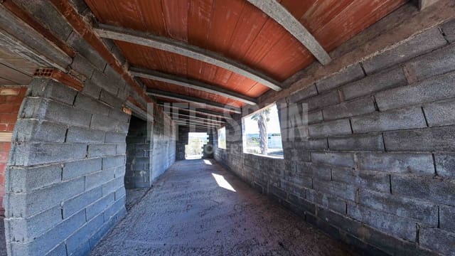 3 soverom Villa til salgs i Tortosa med svømmebasseng garasje - € 130 000 (Ref: 8155939)