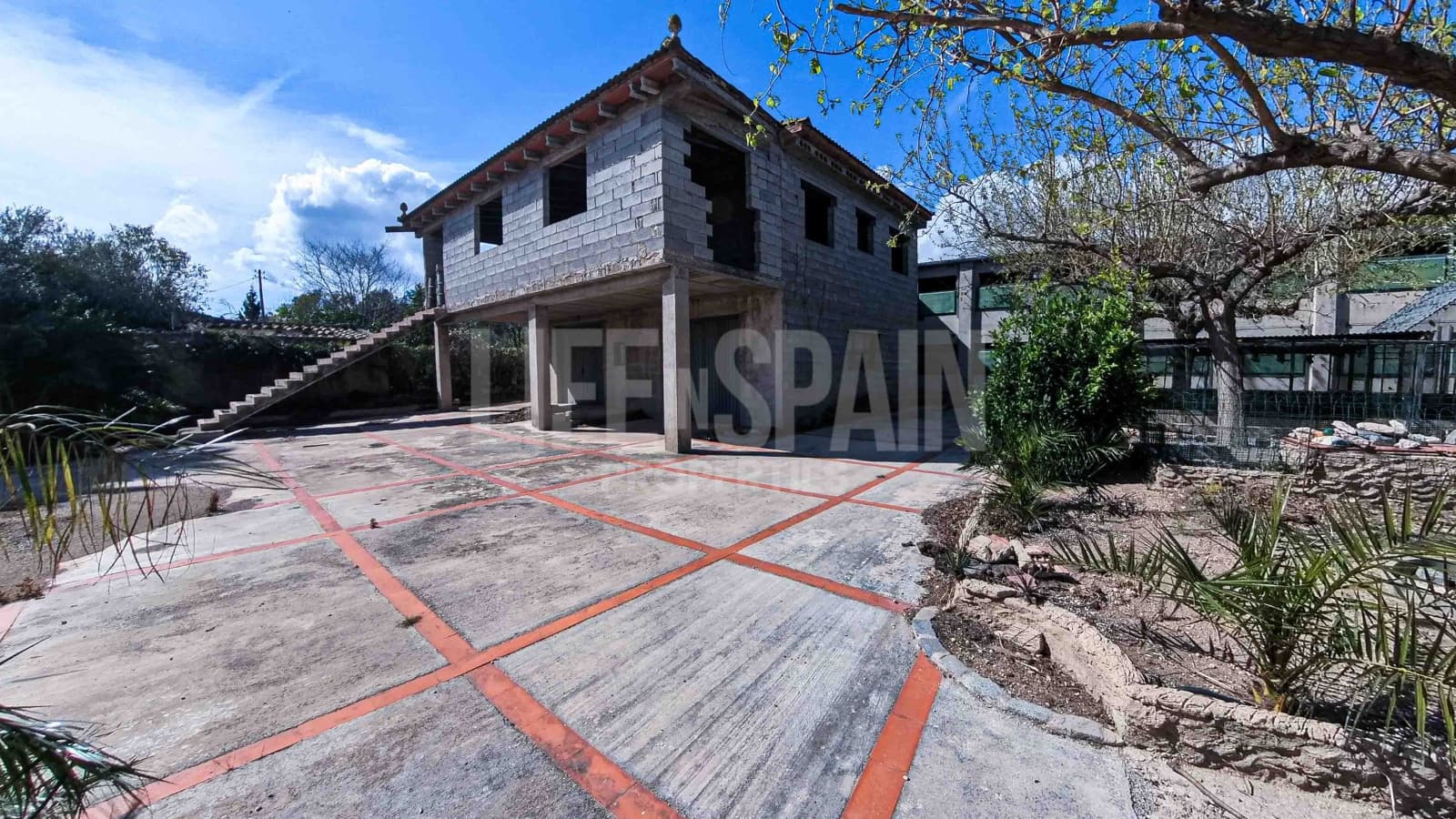 3 soveværelse Villa til salg i Tortosa med swimmingpool garage - € 130.000 (Ref: 8155939)