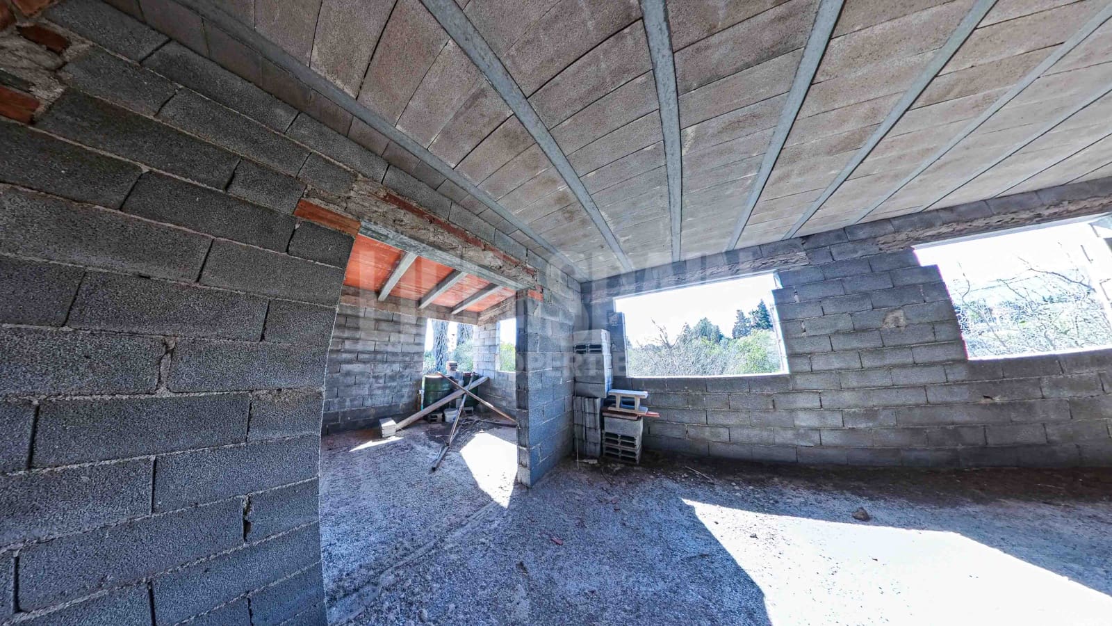 3 soveværelse Villa til salg i Tortosa med swimmingpool garage - € 130.000 (Ref: 8155939)