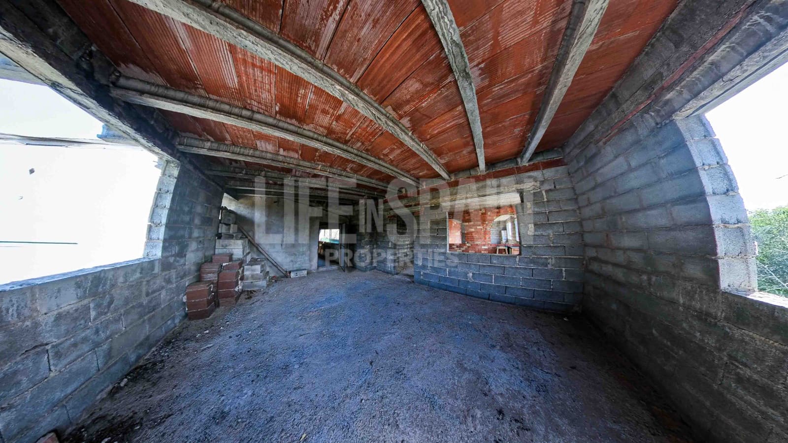 3 soveværelse Villa til salg i Tortosa med swimmingpool garage - € 130.000 (Ref: 8155939)