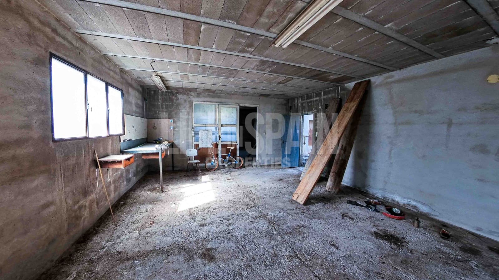 3 soveværelse Villa til salg i Tortosa med swimmingpool garage - € 130.000 (Ref: 8155939)