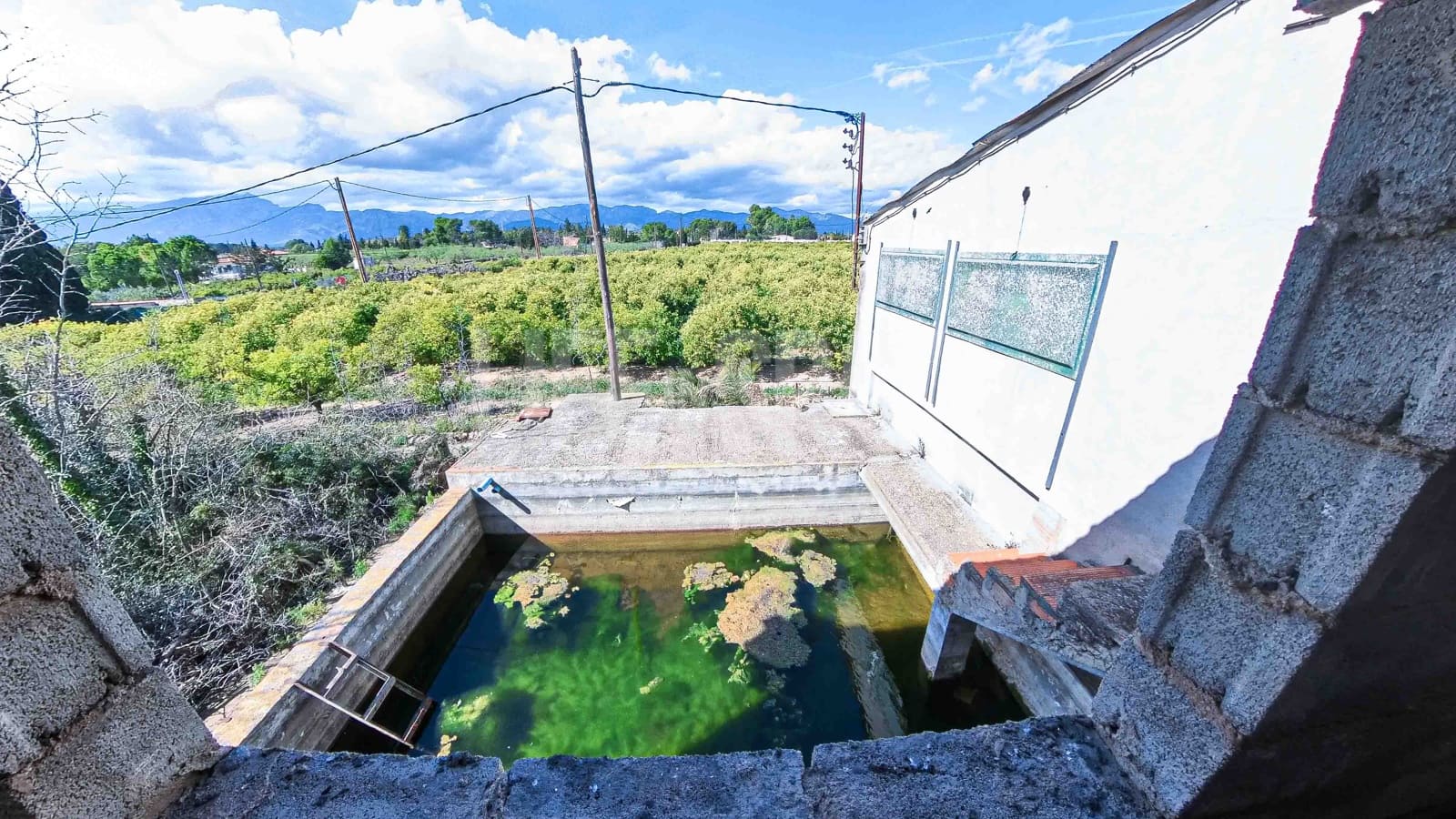 3 soveværelse Villa til salg i Tortosa med swimmingpool garage - € 130.000 (Ref: 8155939)