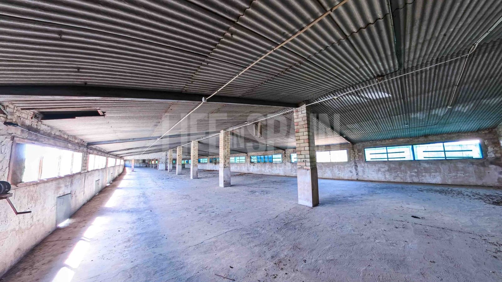 3 soveværelse Villa til salg i Tortosa med swimmingpool garage - € 130.000 (Ref: 8155939)