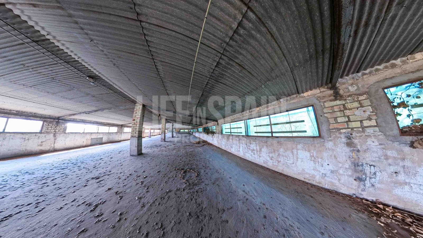 3 soveværelse Villa til salg i Tortosa med swimmingpool garage - € 130.000 (Ref: 8155939)