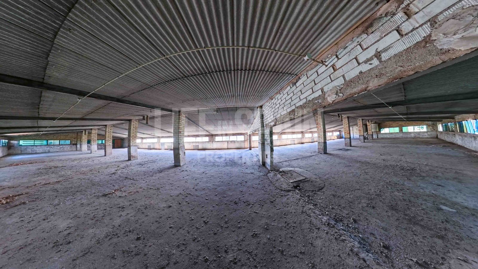 3 soveværelse Villa til salg i Tortosa med swimmingpool garage - € 130.000 (Ref: 8155939)