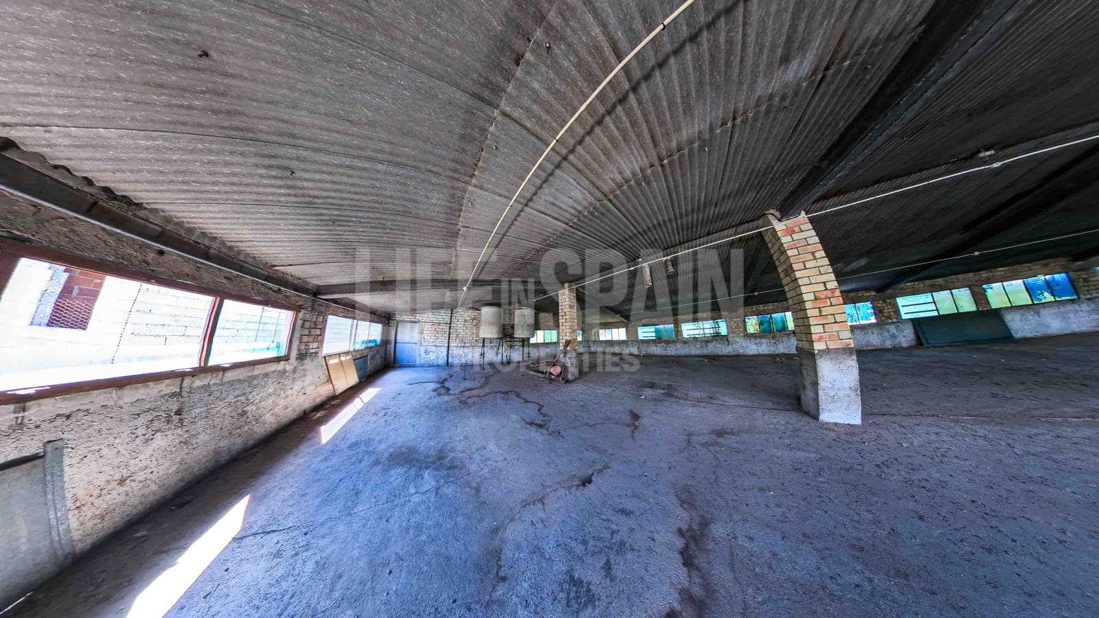 3 soveværelse Villa til salg i Tortosa med swimmingpool garage - € 130.000 (Ref: 8155939)