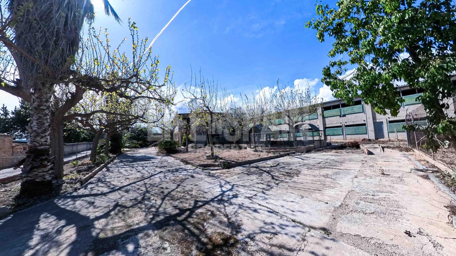 3 soveværelse Villa til salg i Tortosa med swimmingpool garage - € 130.000 (Ref: 8155939)