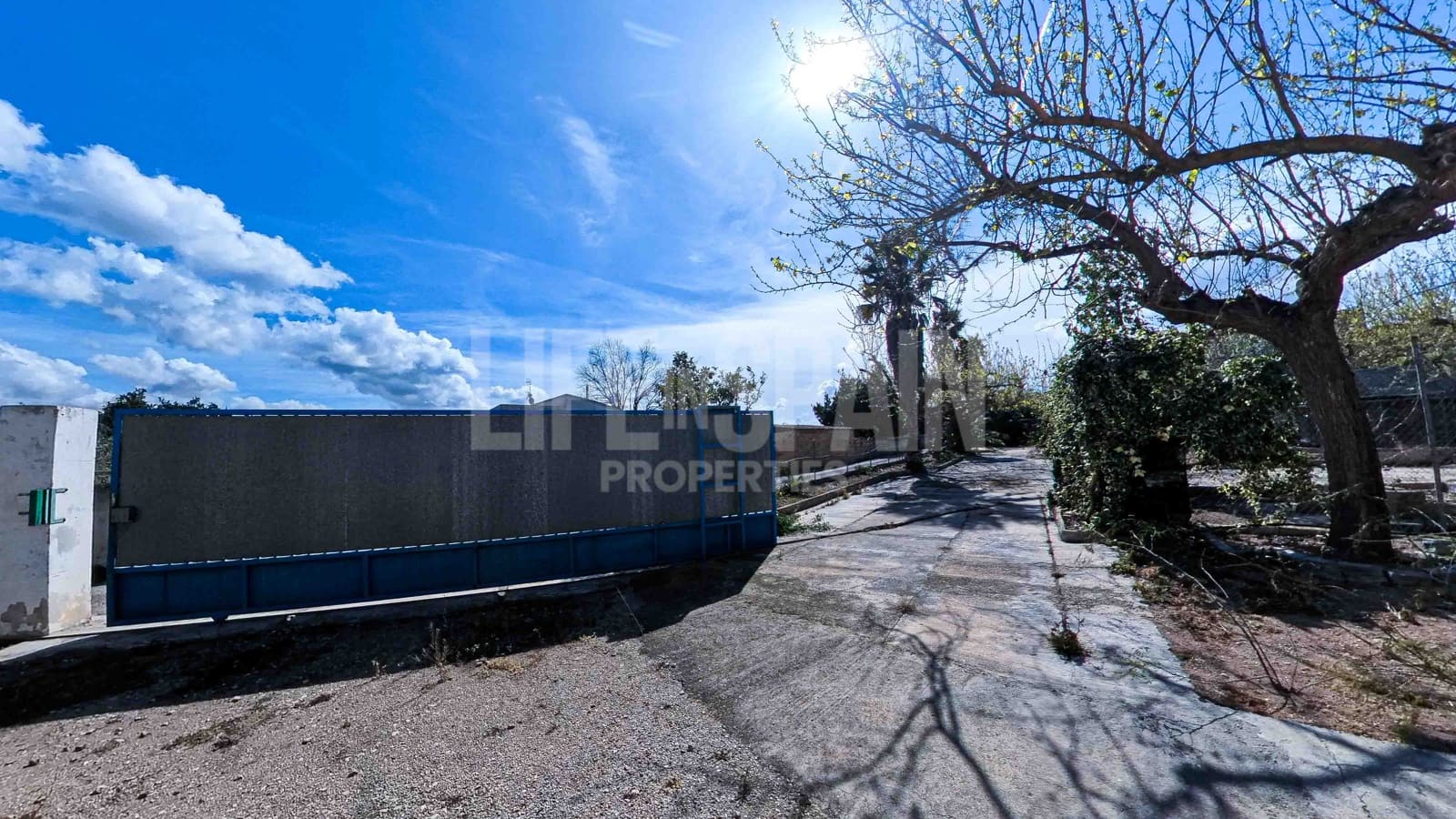 3 soveværelse Villa til salg i Tortosa med swimmingpool garage - € 130.000 (Ref: 8155939)