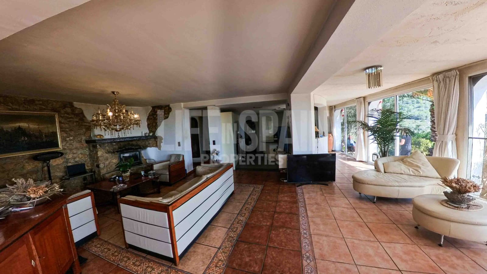 5 soverom Villa til salgs i El Perello med svømmebasseng garasje - € 750 000 (Ref: 8182697)