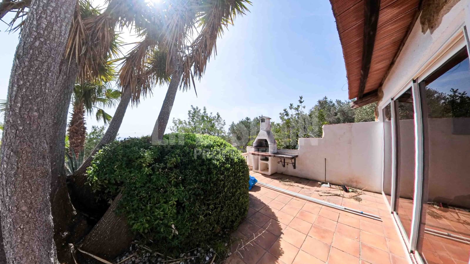 5 soverom Villa til salgs i El Perello med svømmebasseng garasje - € 750 000 (Ref: 8182697)