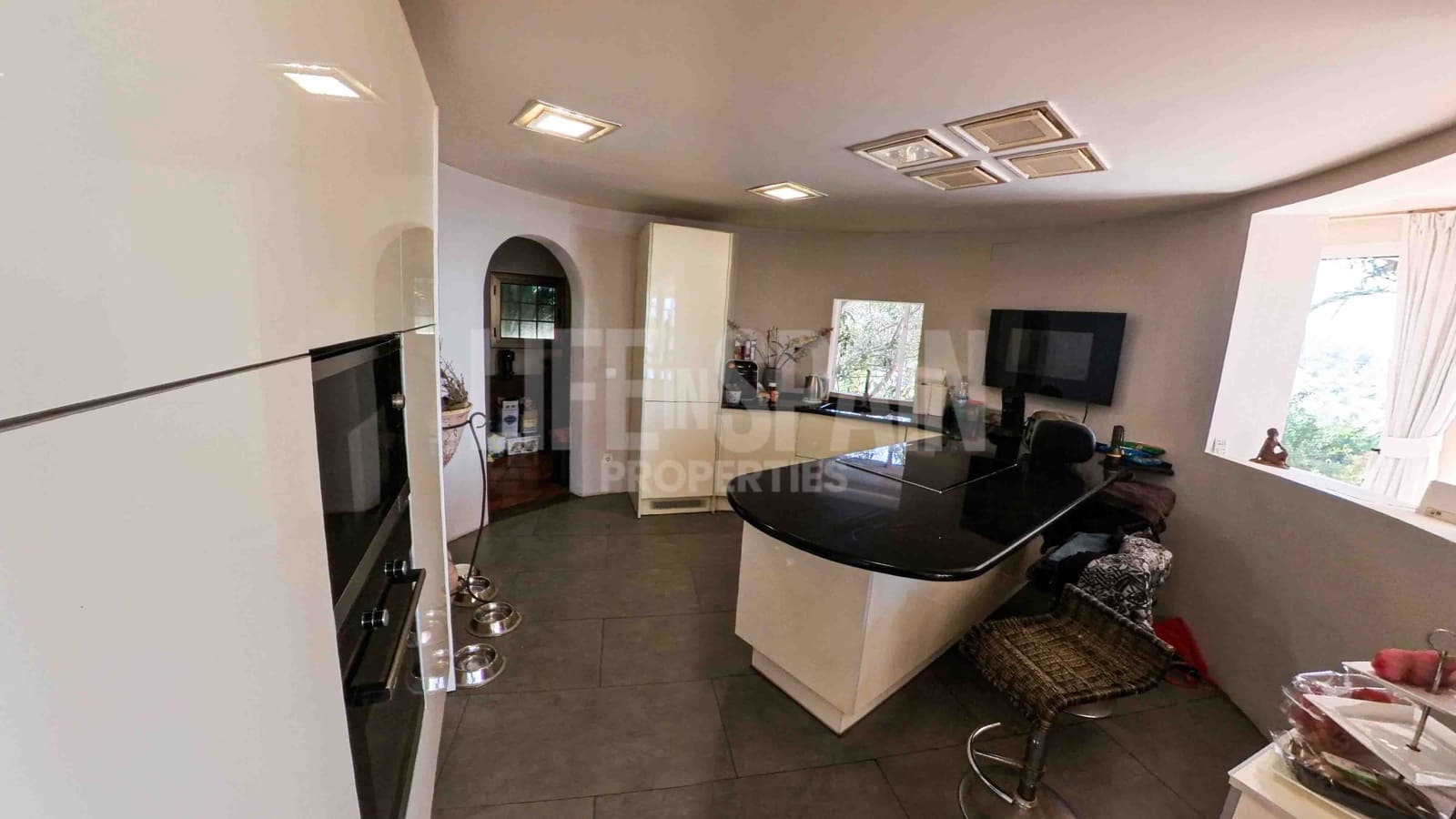 5 soverom Villa til salgs i El Perello med svømmebasseng garasje - € 750 000 (Ref: 8182697)