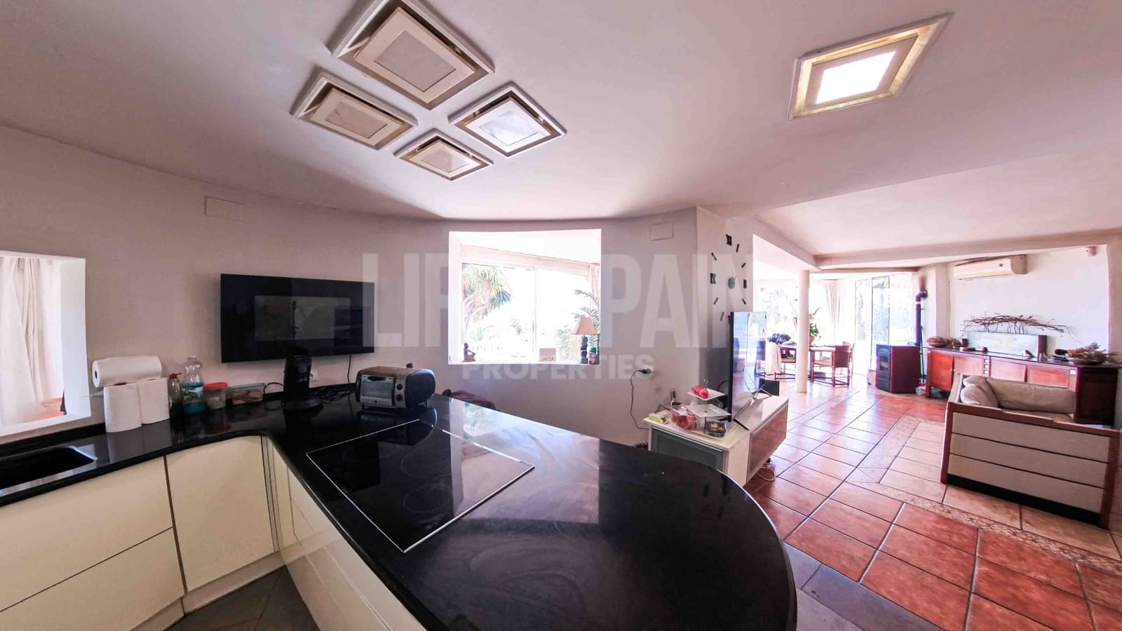 5 soverom Villa til salgs i El Perello med svømmebasseng garasje - € 750 000 (Ref: 8182697)