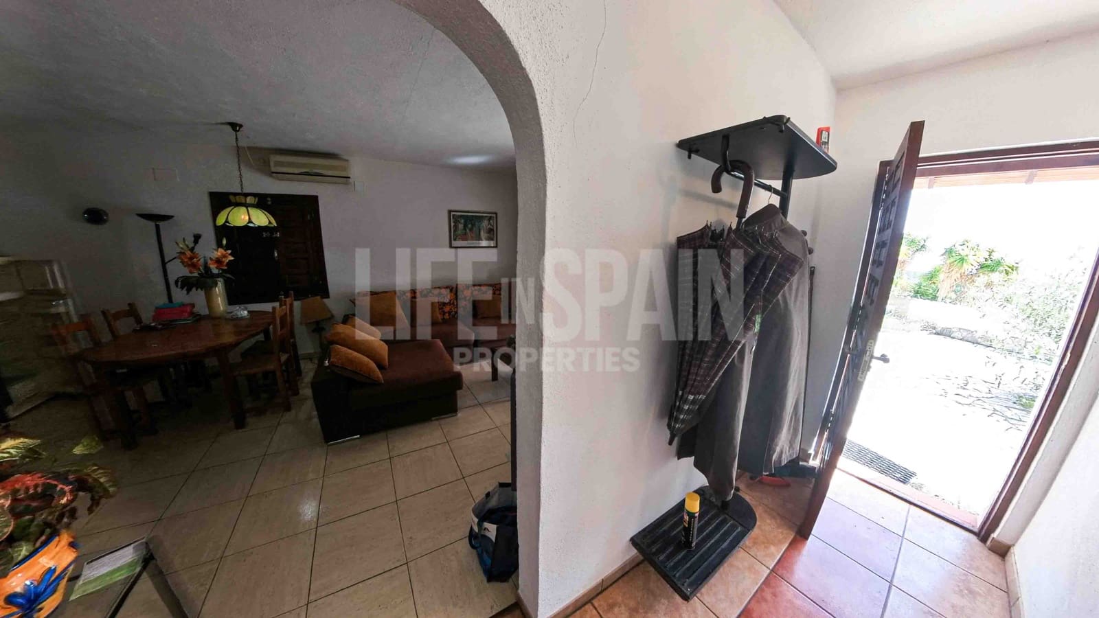 5 soverom Villa til salgs i El Perello med svømmebasseng garasje - € 750 000 (Ref: 8182697)