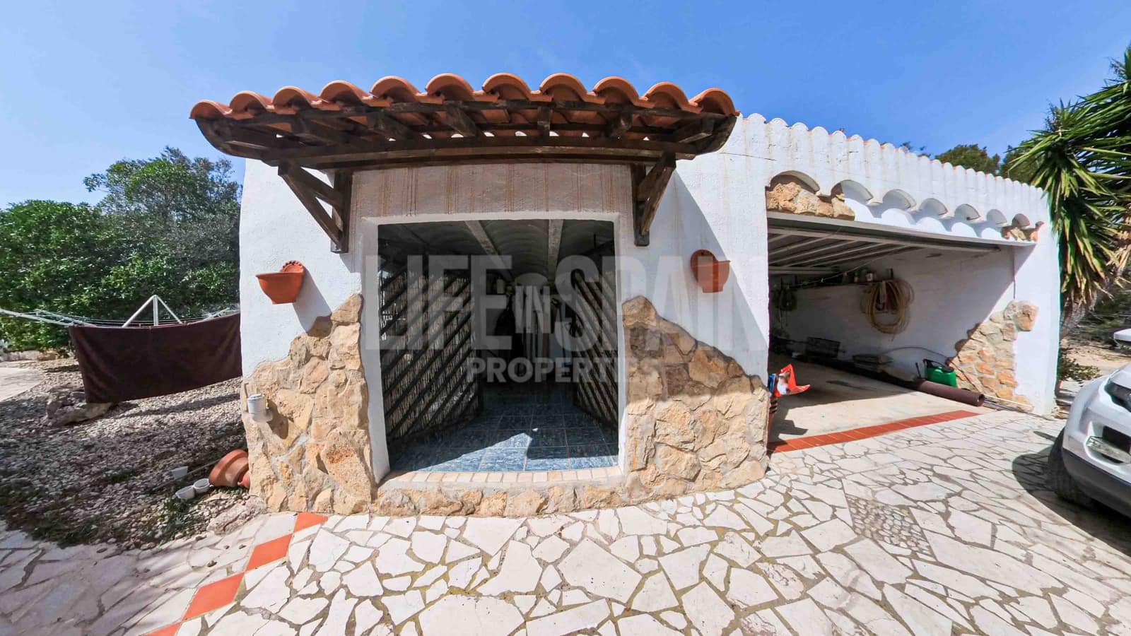 5 soverom Villa til salgs i El Perello med svømmebasseng garasje - € 750 000 (Ref: 8182697)