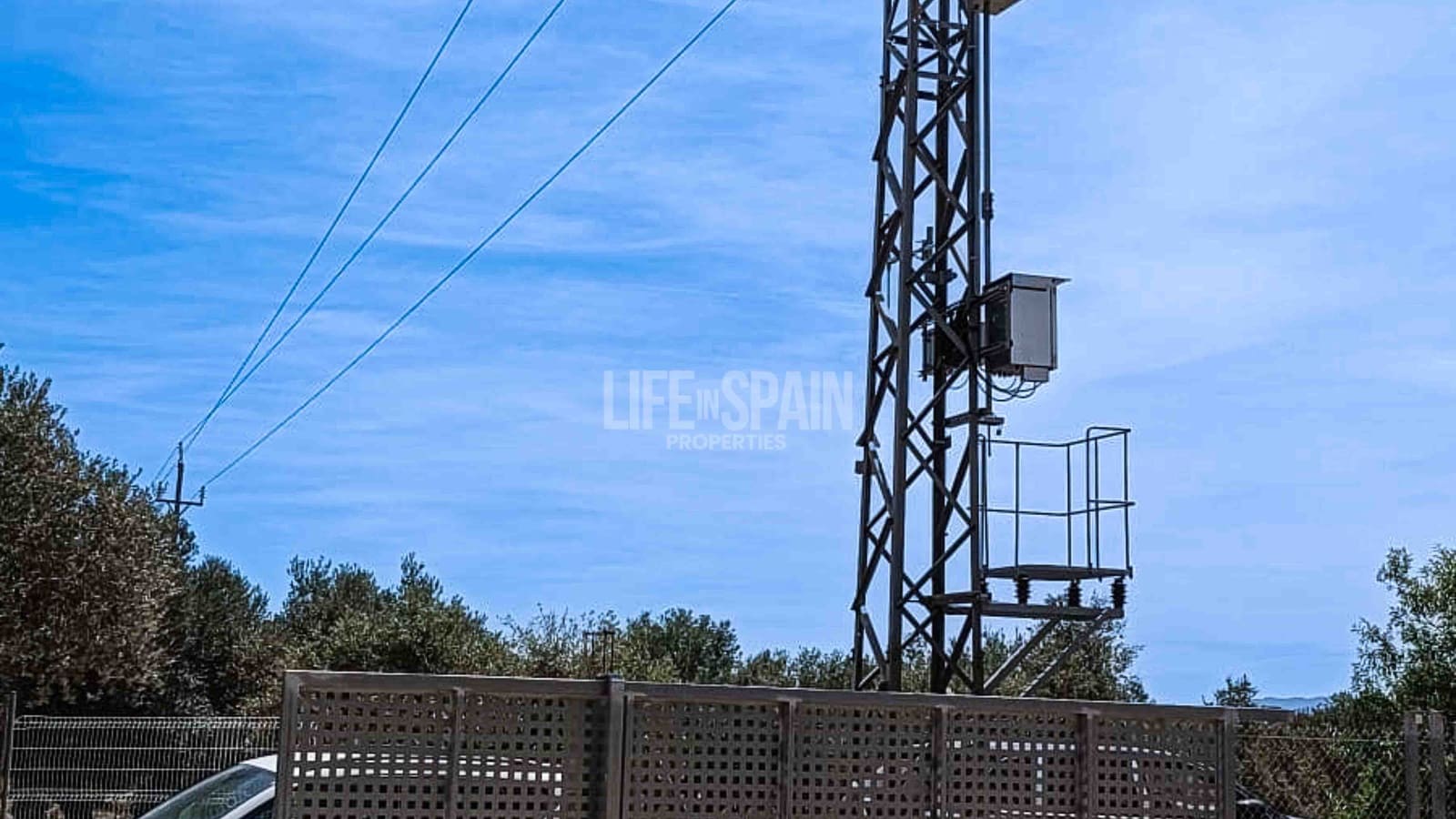 2 soveværelse Finca/Landehus til salg i Aldover med swimmingpool - € 82.000 (Ref: 8311795)