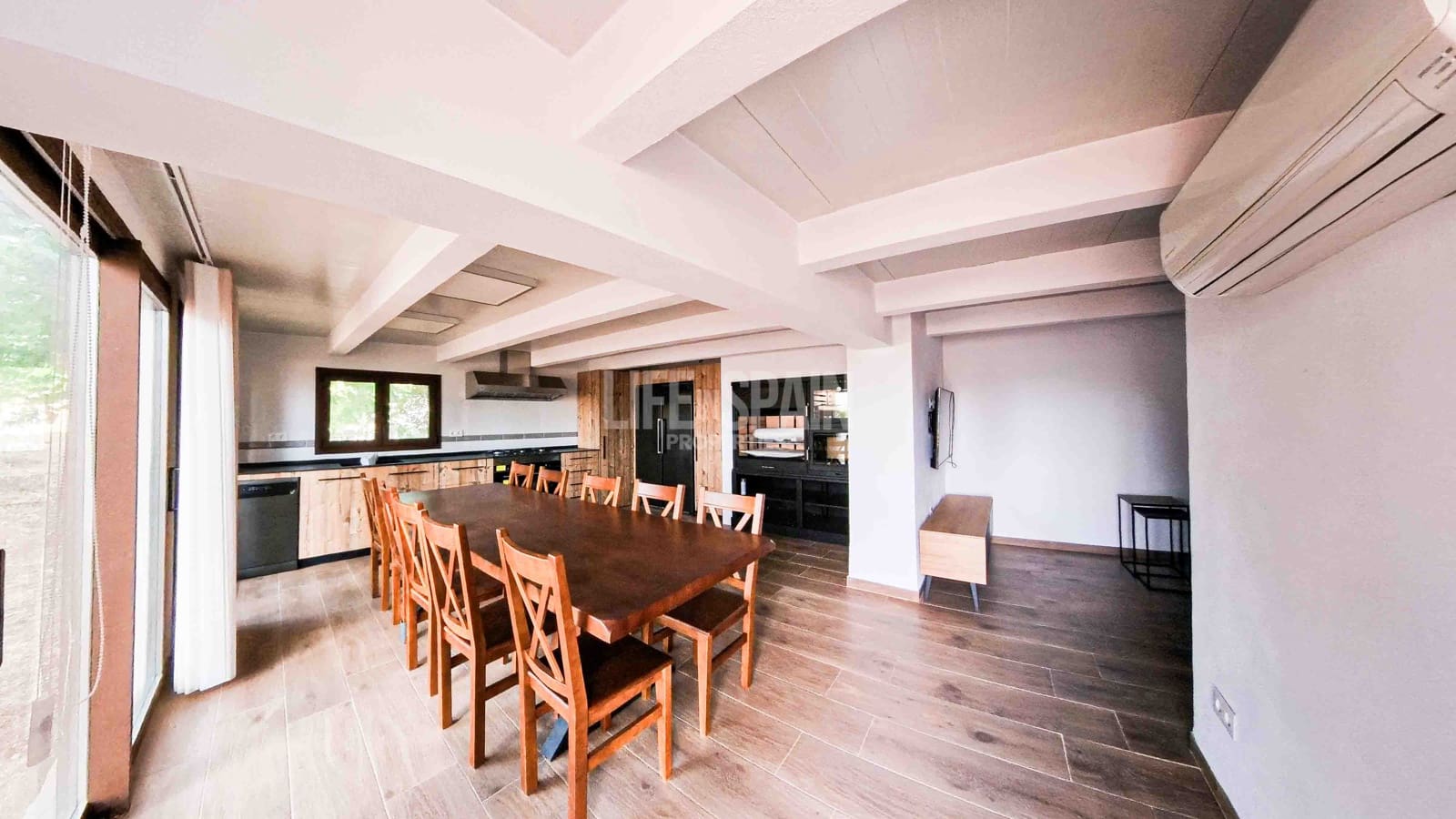 3 soveværelse Villa til salg i Masdenverge med swimmingpool garage - € 580.000 (Ref: 8311898)