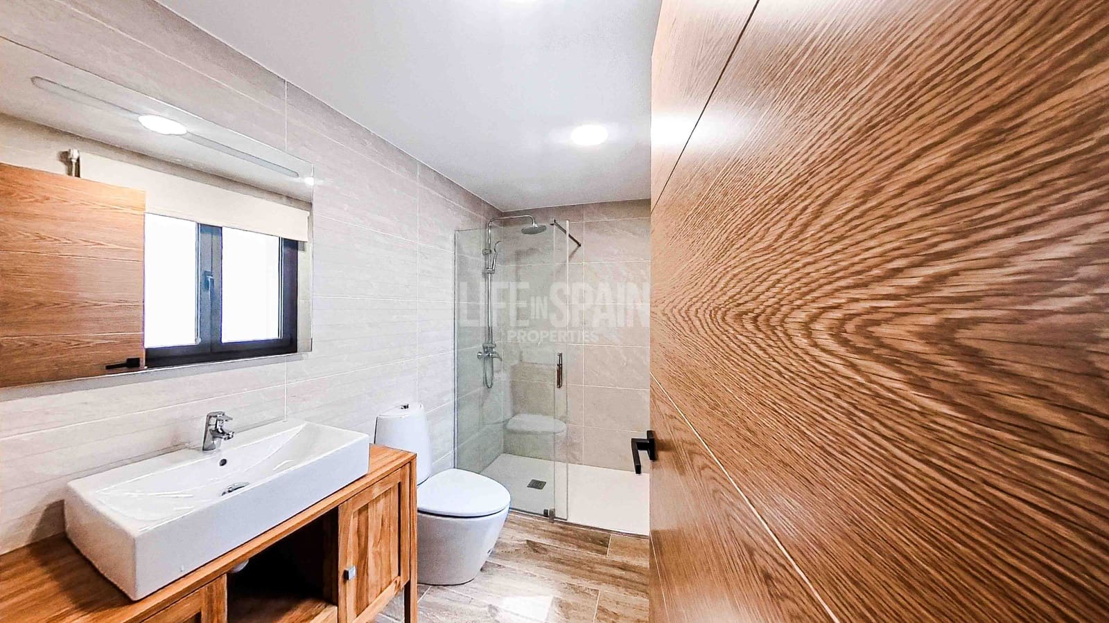 3 soveværelse Villa til salg i Masdenverge med swimmingpool garage - € 580.000 (Ref: 8311898)