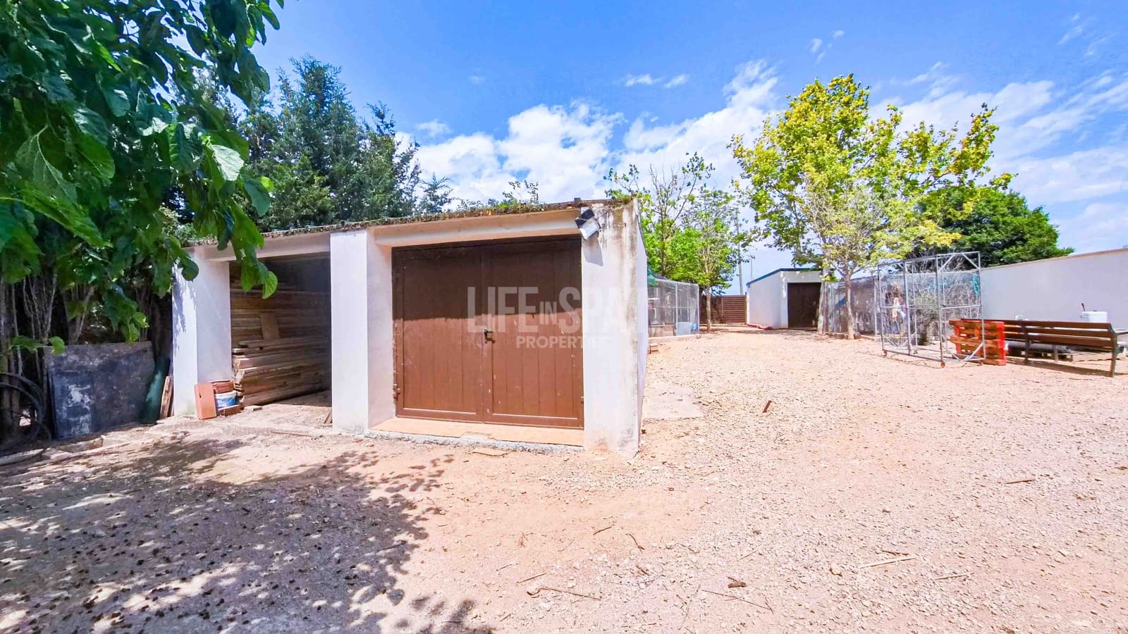 3 soveværelse Villa til salg i Masdenverge med swimmingpool garage - € 580.000 (Ref: 8311898)