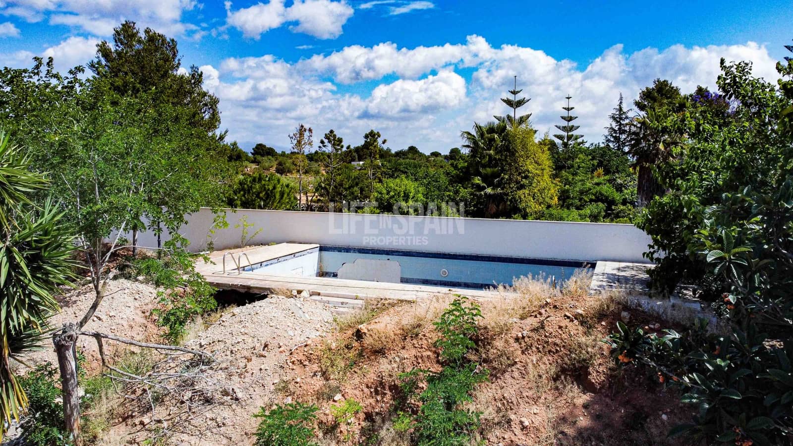 3 soveværelse Villa til salg i Masdenverge med swimmingpool garage - € 580.000 (Ref: 8311898)