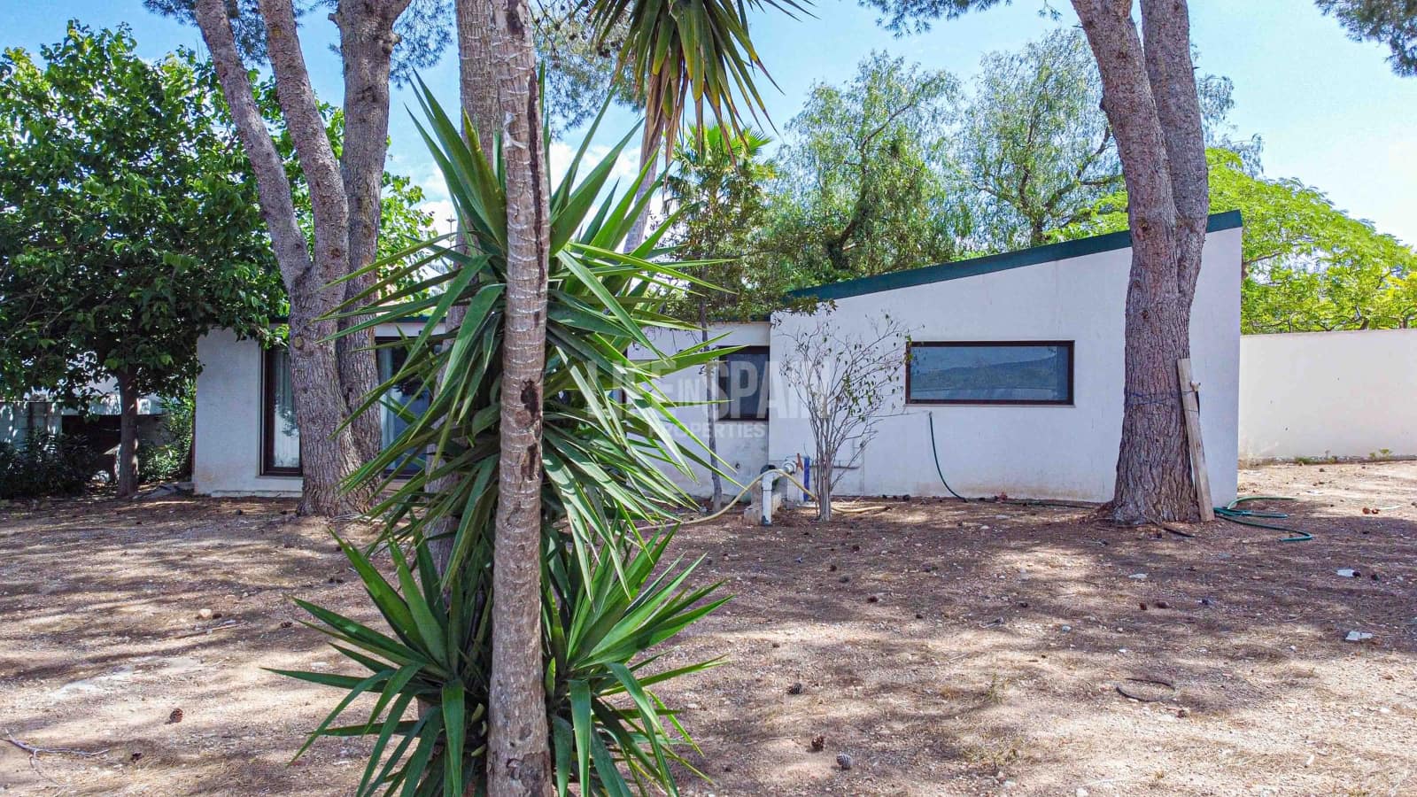 3 soveværelse Villa til salg i Masdenverge med swimmingpool garage - € 580.000 (Ref: 8311898)