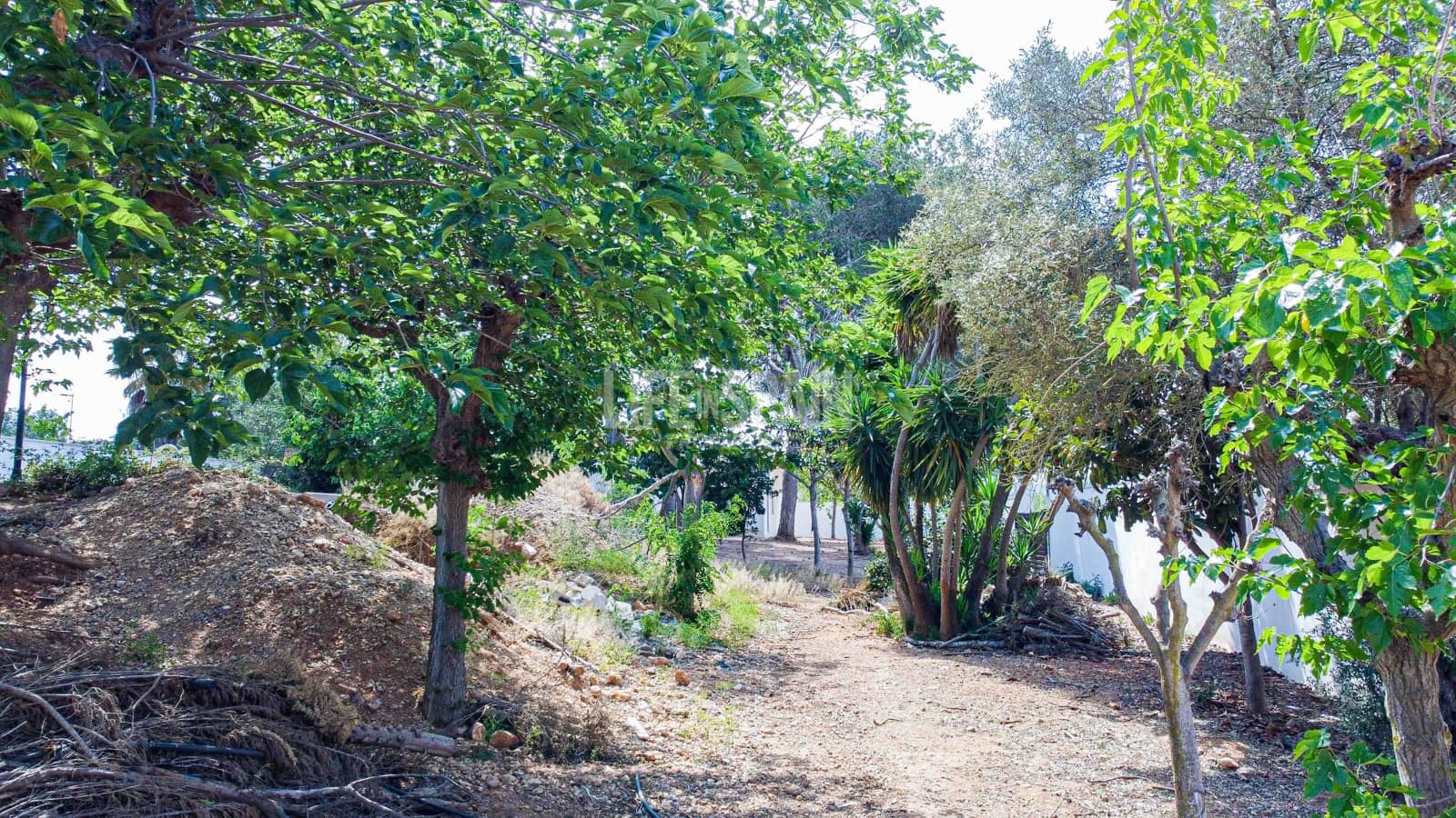 3 soveværelse Villa til salg i Masdenverge med swimmingpool garage - € 580.000 (Ref: 8311898)