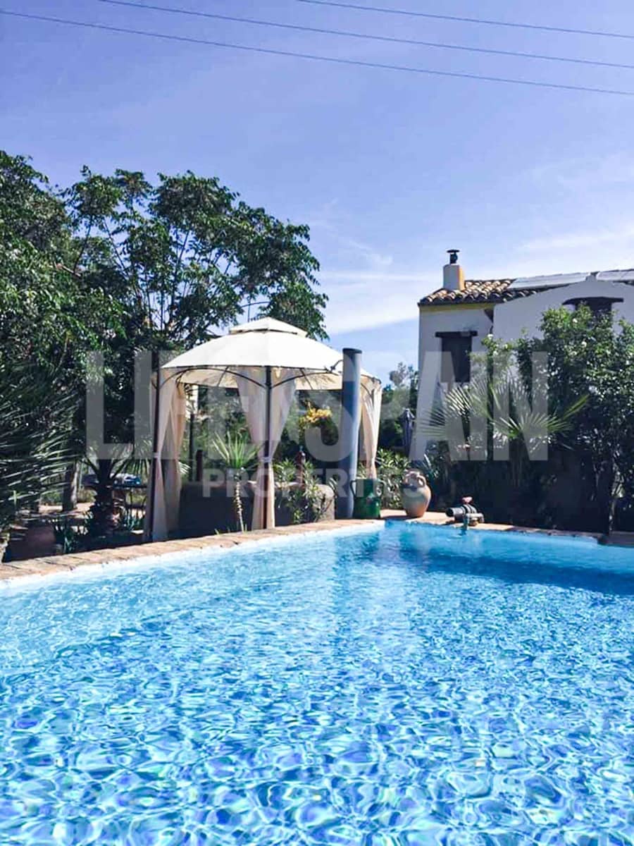 3 soveværelse Finca/Landehus til salg i Mora la Nova med swimmingpool - € 215.000 (Ref: 8506808)