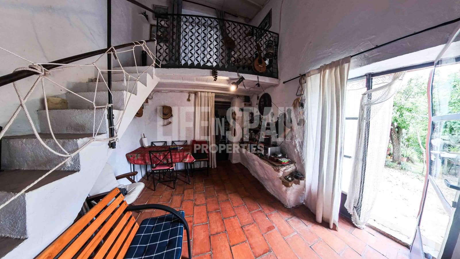 2 soveværelse Finca/Landehus til salg i Tortosa med garage - € 160.000 (Ref: 8546046)
